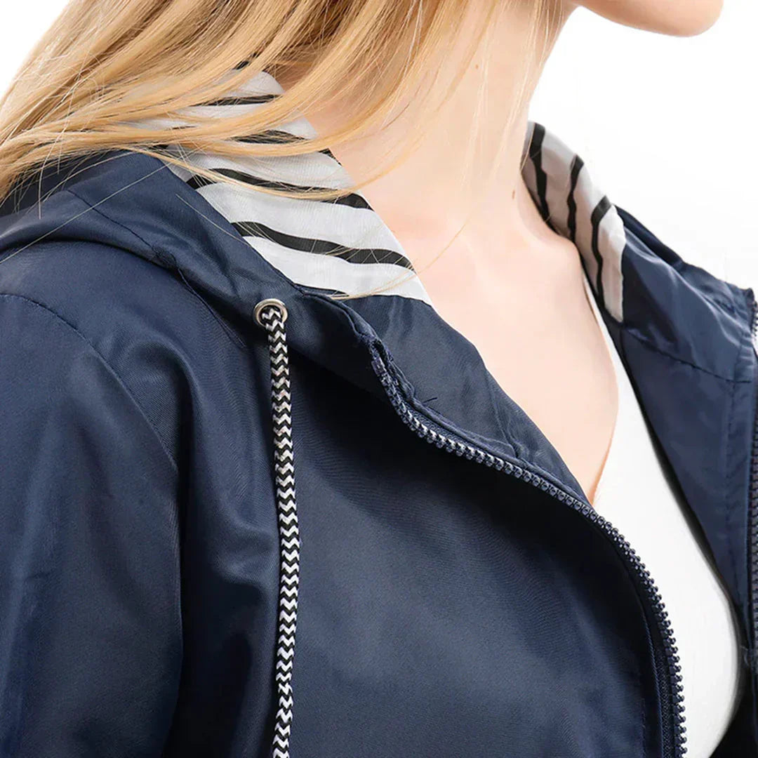 Janet | Elegant Waterproof Raincoat